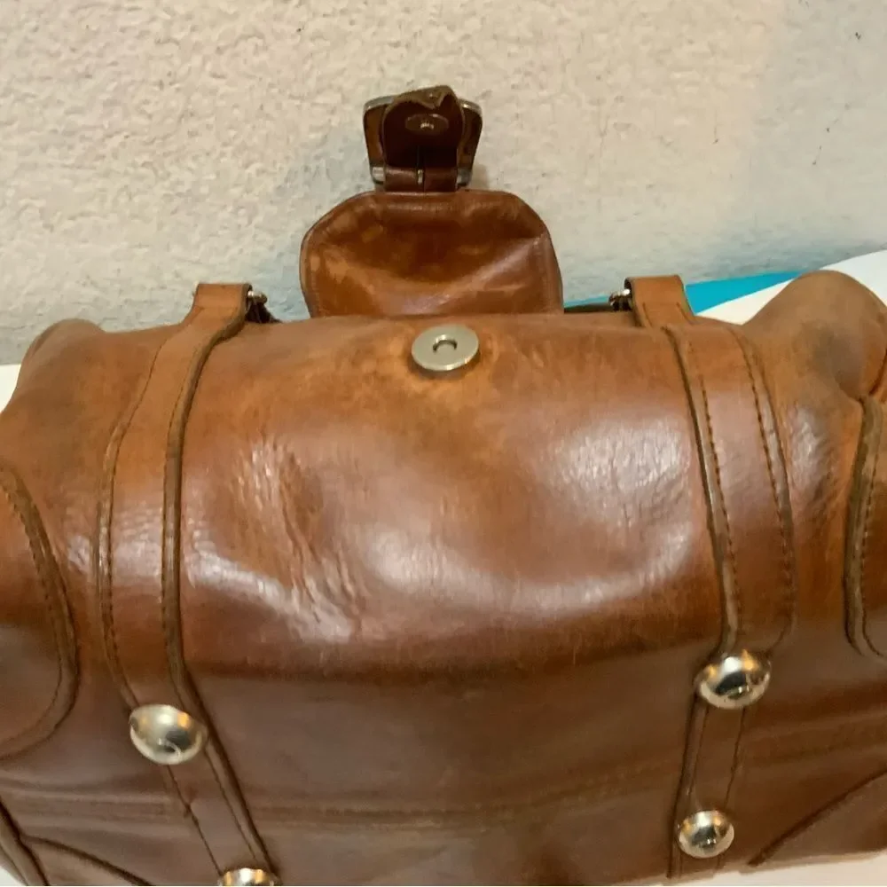 Vintage Navasota leather  satchel Bag brown strap front buckle